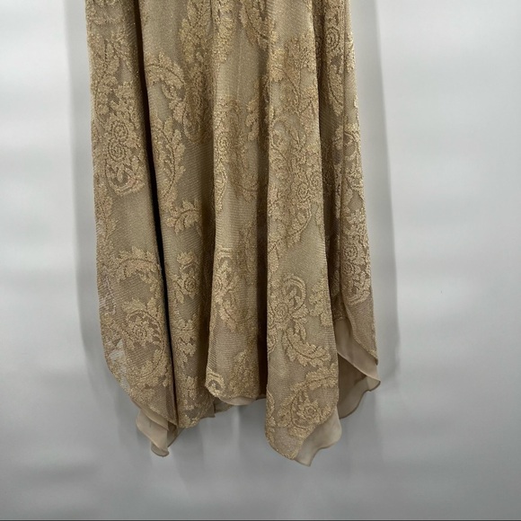 Patra cream lace overlay dress size 10 sleeveless - Picture 6 of 9